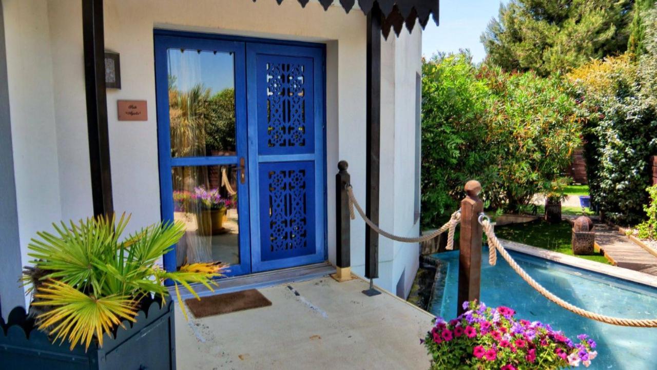 La Villa Majorelle Пертюи Екстериор снимка