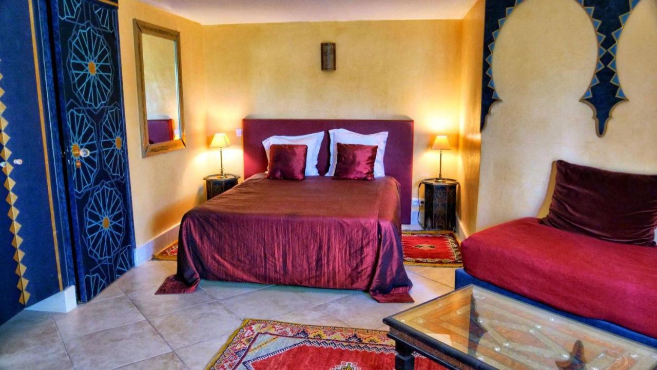 La Villa Majorelle Пертюи Екстериор снимка