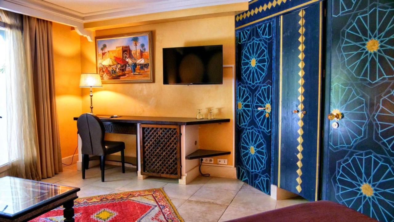 La Villa Majorelle Пертюи Екстериор снимка