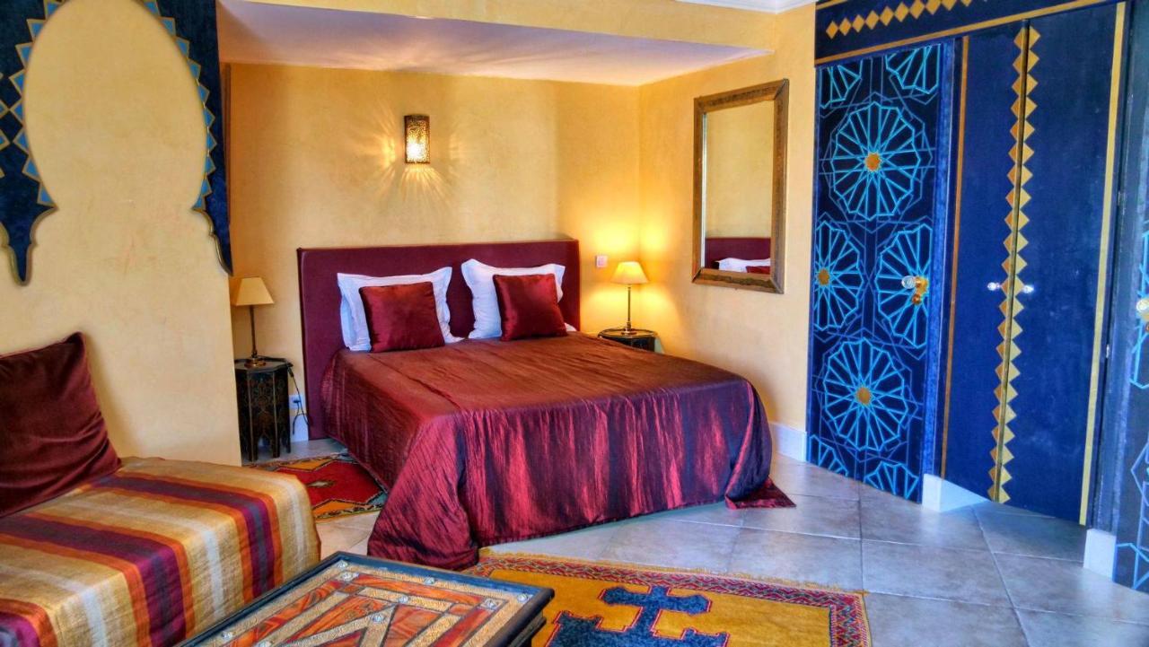 La Villa Majorelle Пертюи Екстериор снимка