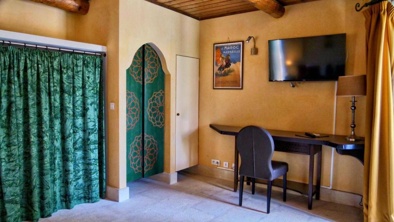 La Villa Majorelle Пертюи Екстериор снимка