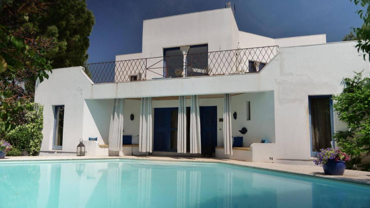 La Villa Majorelle Пертюи Екстериор снимка