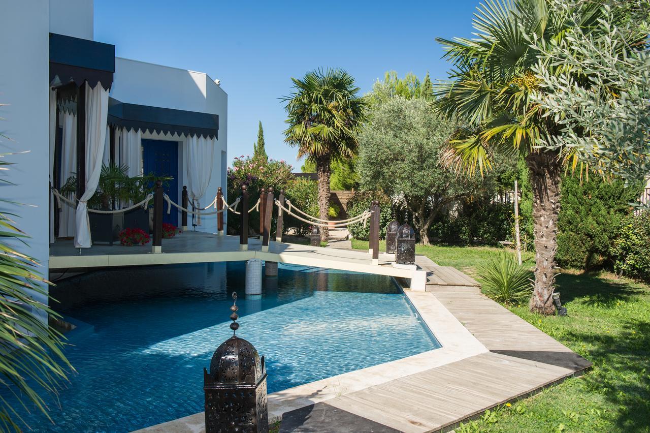 La Villa Majorelle Пертюи Екстериор снимка