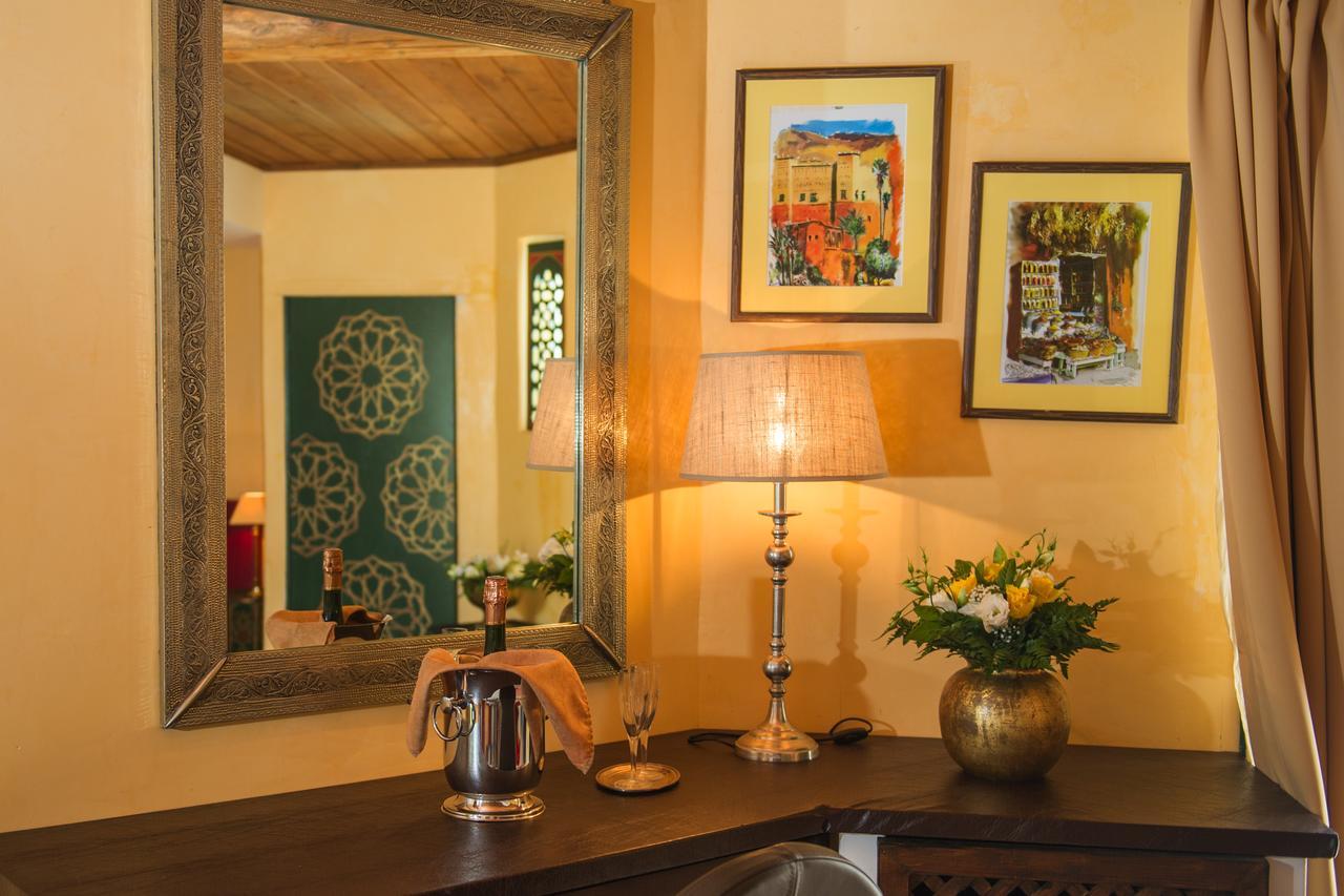 La Villa Majorelle Пертюи Екстериор снимка